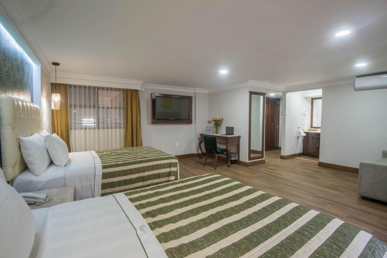 Hotel Casino Plaza Guadalajara Buitenkant foto